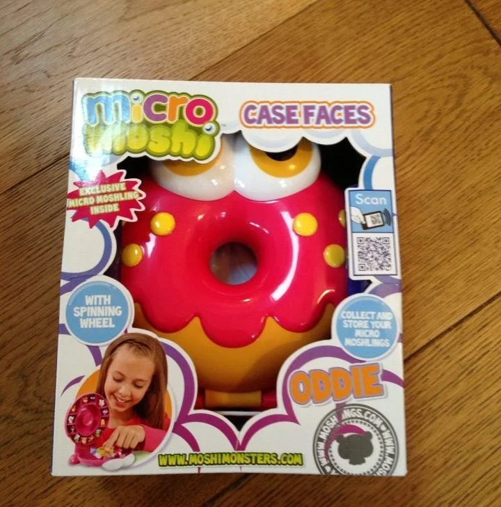 Oddice Case Face Review: In the Pack