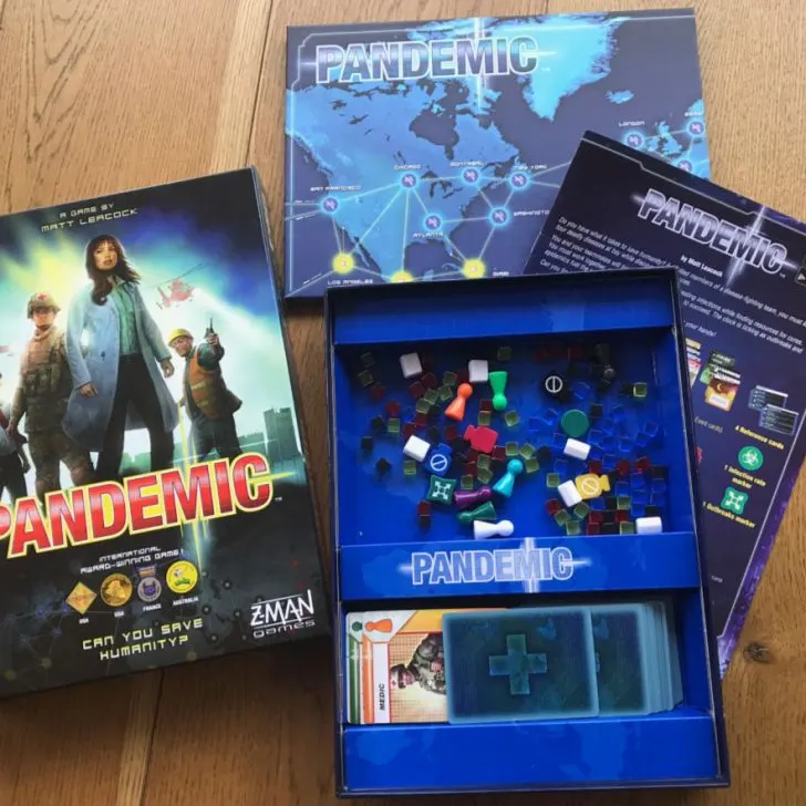 If you are looking for a great family board game - Pandemic has a twist; you play TOGETHER! #games #boardgames #familytime #kidsactivities