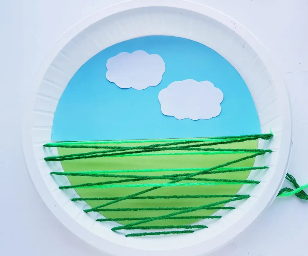 making a unicorn paper plate craft