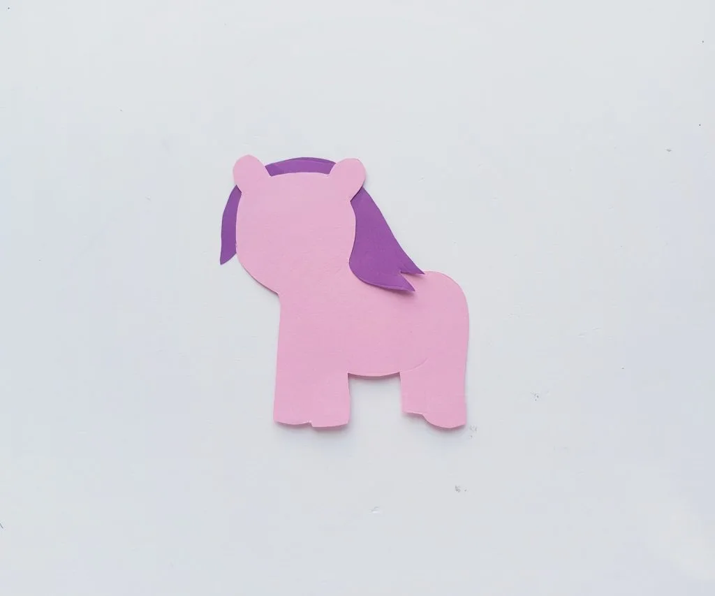 making a paper unicorn