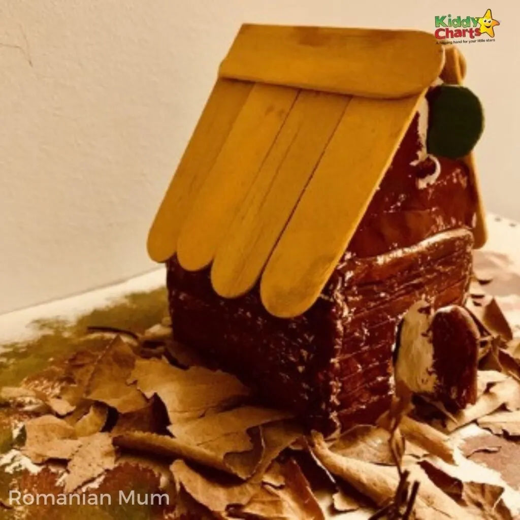 How to make a clay house and with what materials 